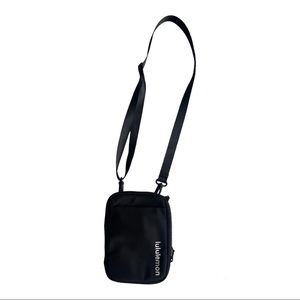 LULULEMON FANNY PACK